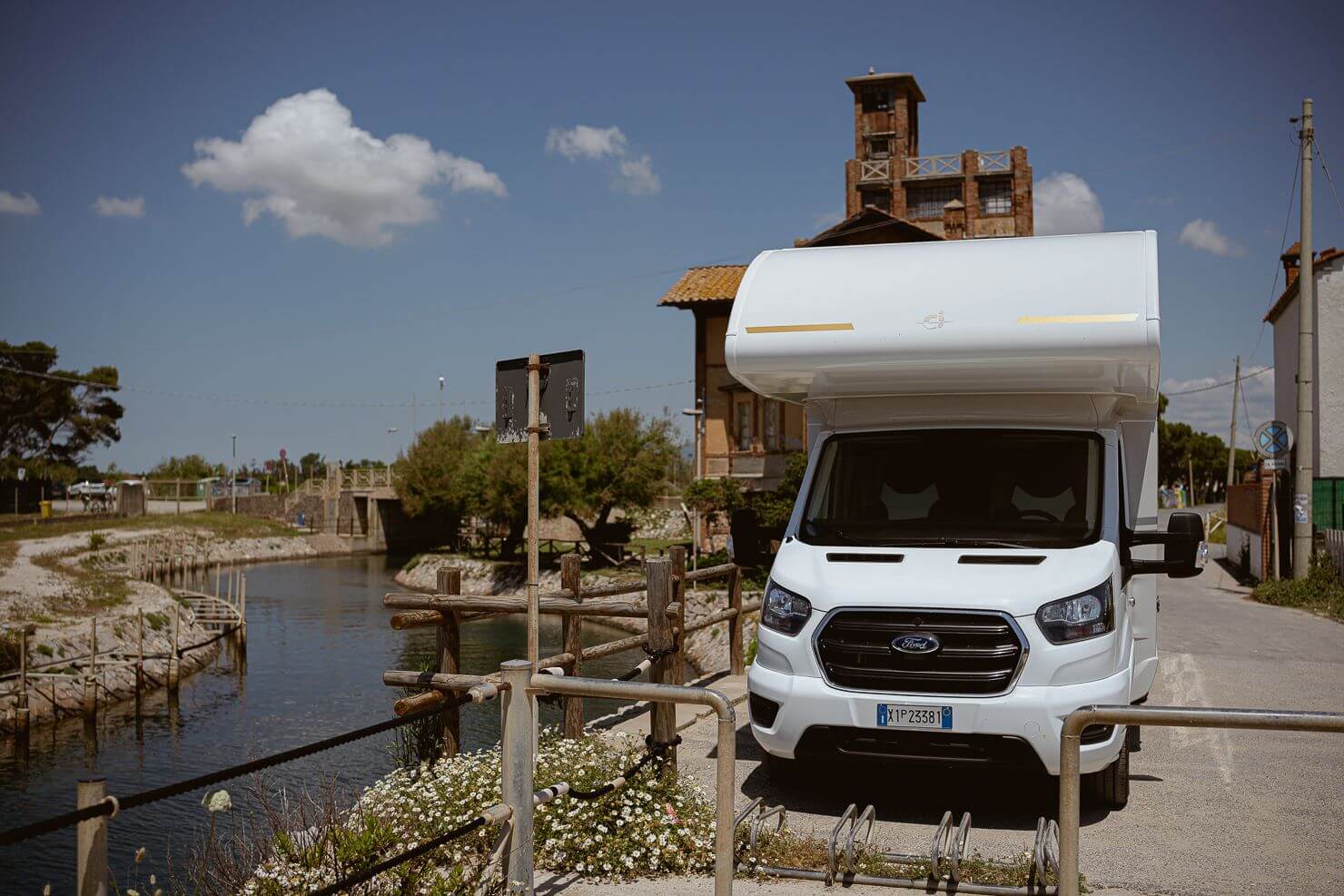 Camper mansardato
